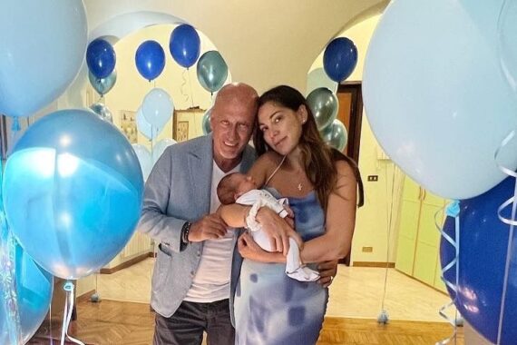 Un bebè nato con la cravatta’ Primo figlio per la star  Eleonora Pieroni e Domenico Vacca firma della moda tra Italia e Hollywood 